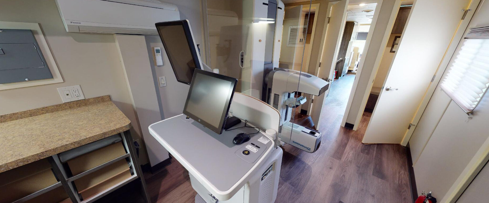 ARMOR MOBILE SYSTEMS | MEDICAL COACHES | MEDICAL TRAILERS